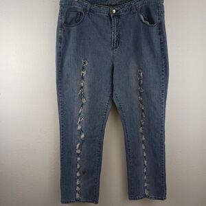 Crest distressed blue jeans size 23/24